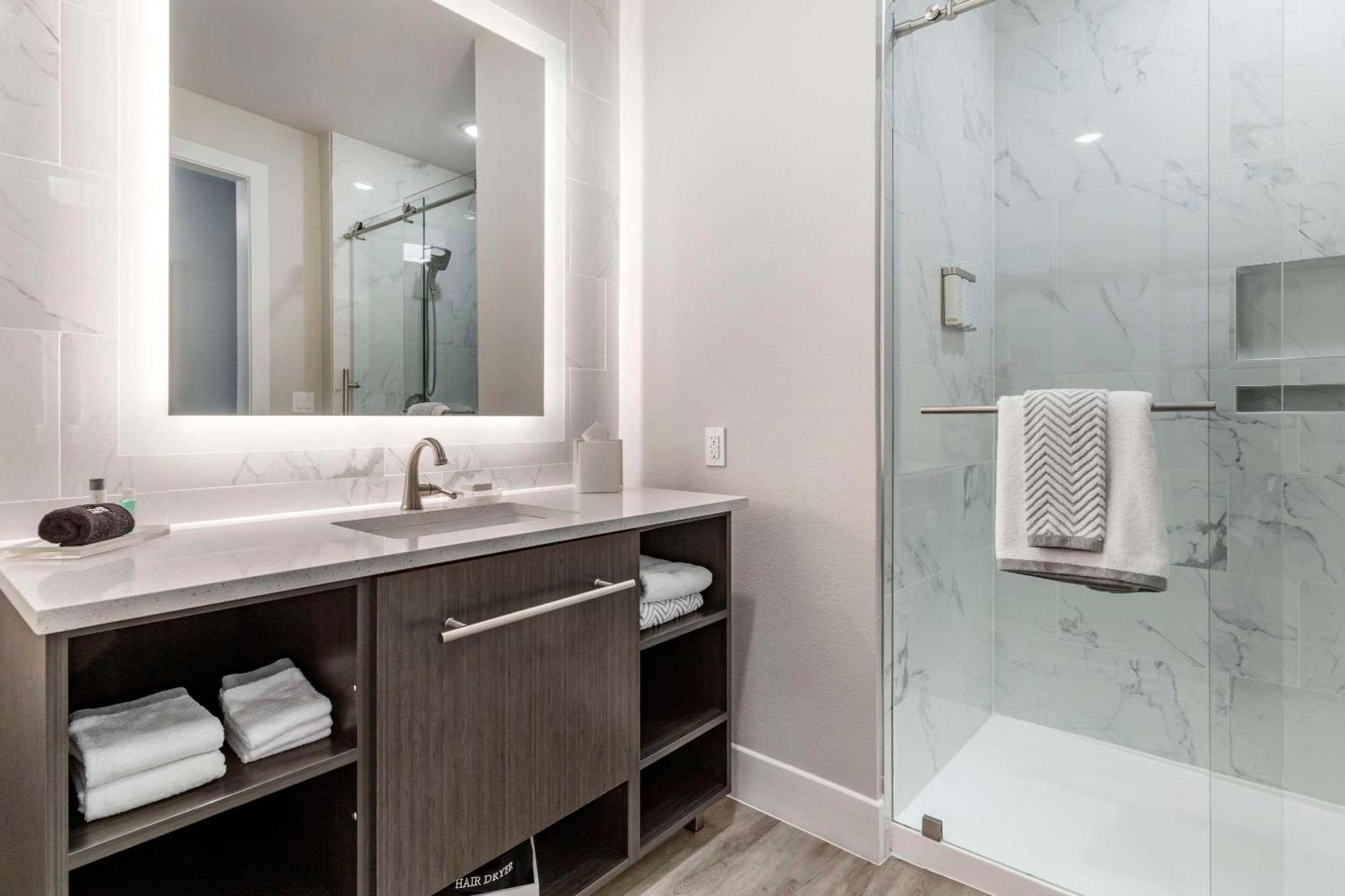 Cambria Hotel Austin Uptown Near The Domain 外观 照片